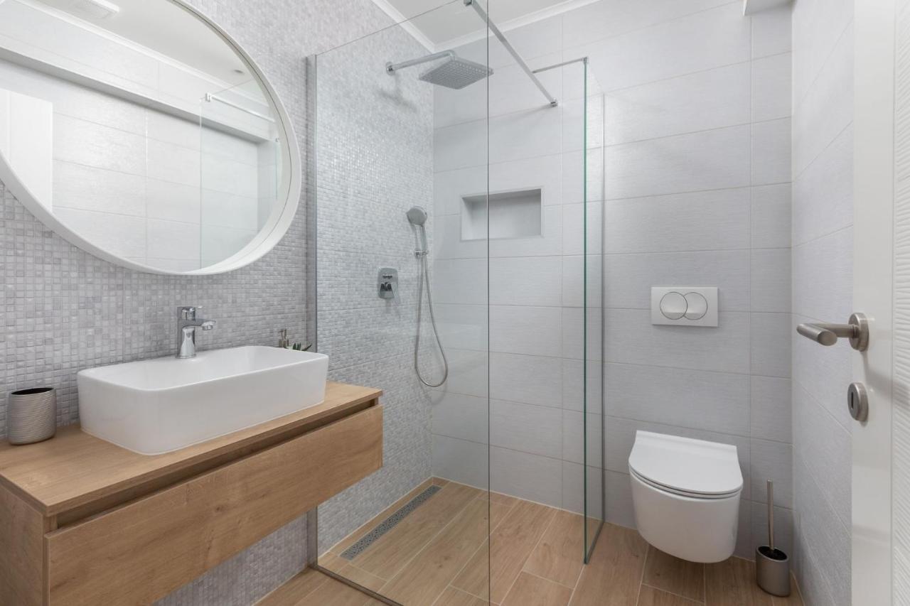 Ivmalu Apartments Tučepi エクステリア 写真