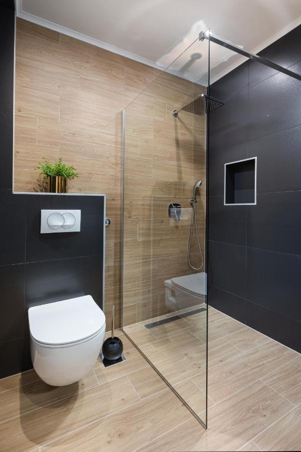 Ivmalu Apartments Tučepi エクステリア 写真