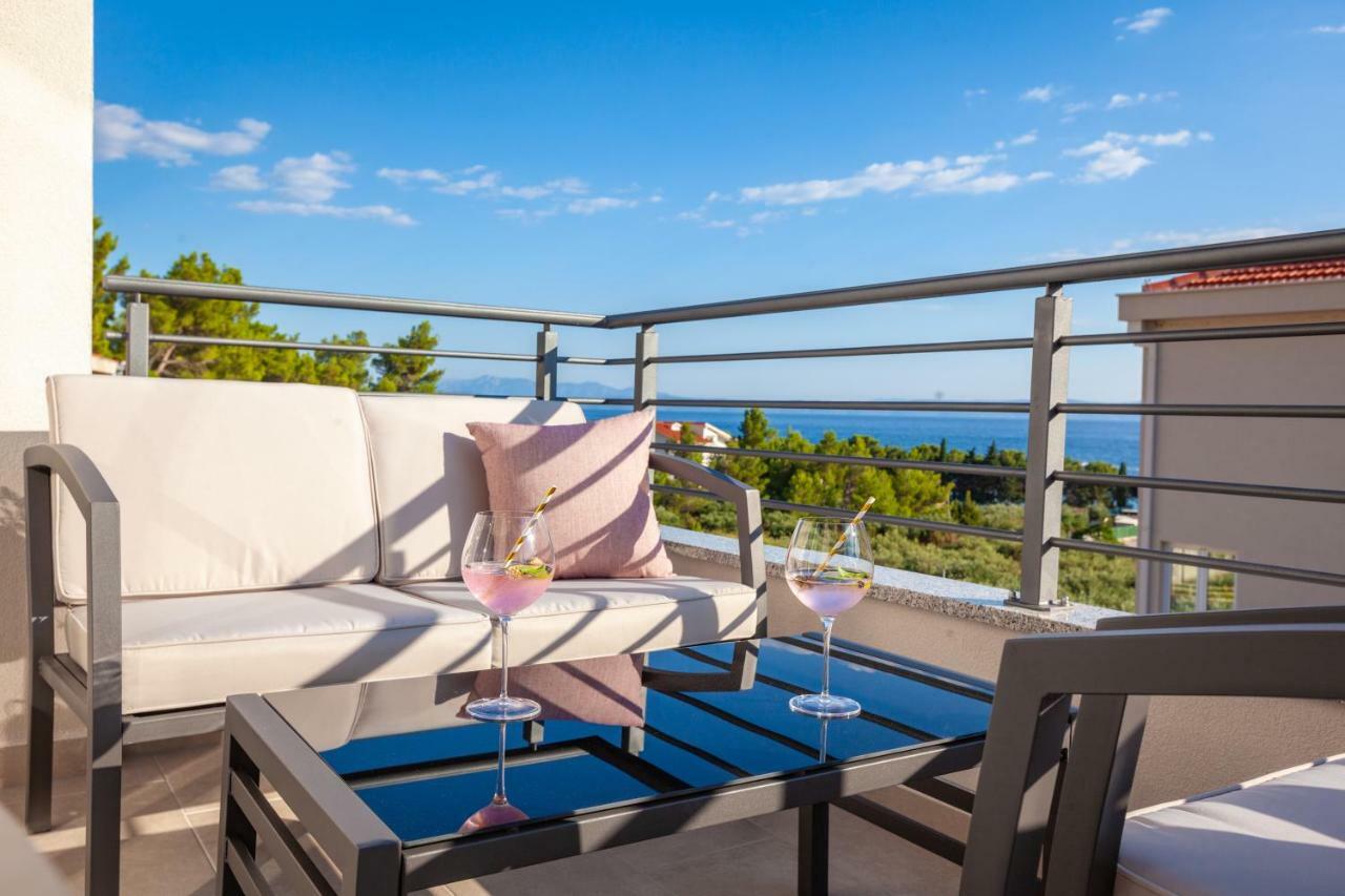 Ivmalu Apartments Tučepi エクステリア 写真